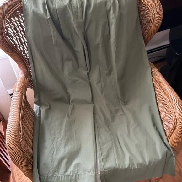 Loft Ladies Olive Green Pants - Picture 3 of 6